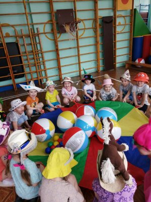 Поделка шляпа в детский сад - фото и картинки: 76 штук